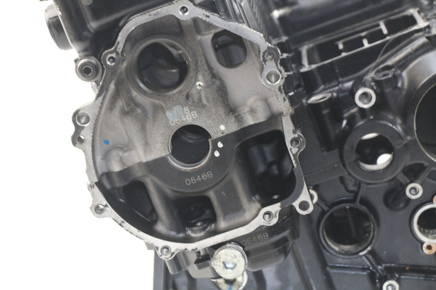 photo de CARTER BAS MOTEUR SUZUKI GSR 600 (2005 - 2012) - Vue d’ensemble