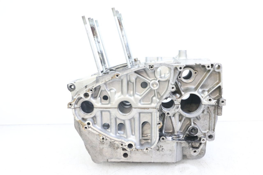 photo de CARTER BAS MOTEUR SUZUKI GSX E 250 (1982 - 1983) - Détails caractéristiques