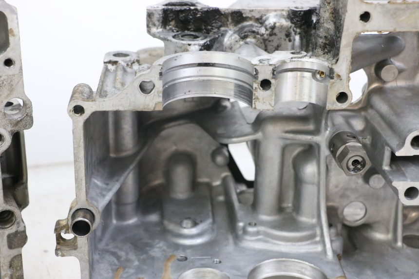 photo de CARTER BAS MOTEUR SUZUKI GSX E 250 (1982 - 1983) - Inspection visuelle