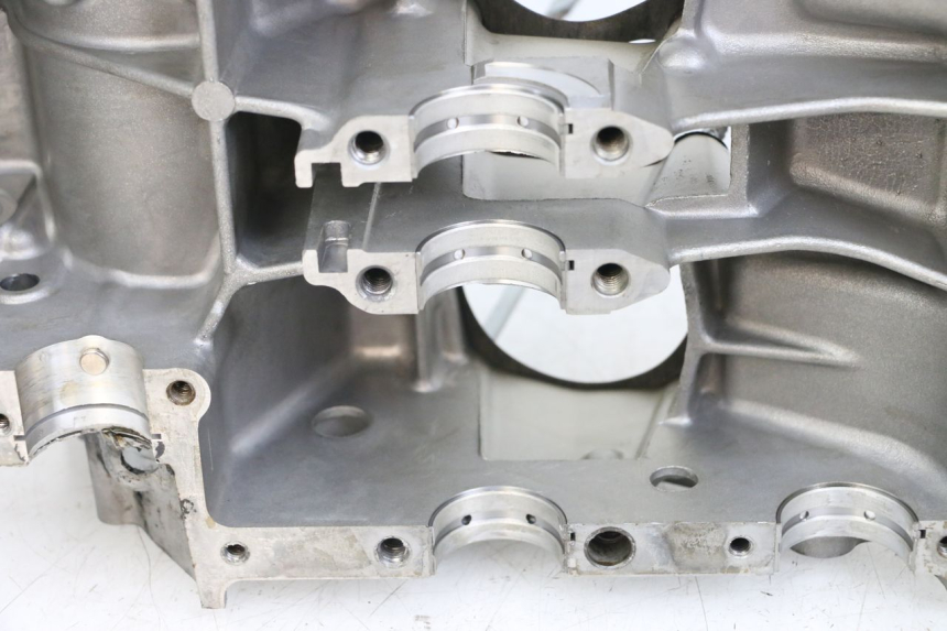 photo de CARTER BAS MOTEUR SUZUKI GSX E 250 (1982 - 1983) - Focus structure