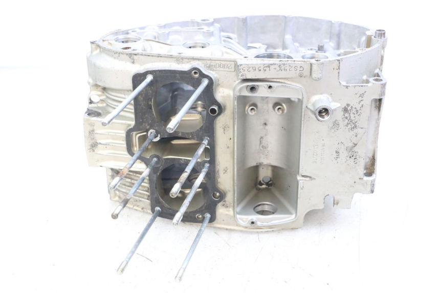 photo de CARTER BAS MOTEUR SUZUKI GSX E 250 (1982 - 1983) - Zoom état d’usage