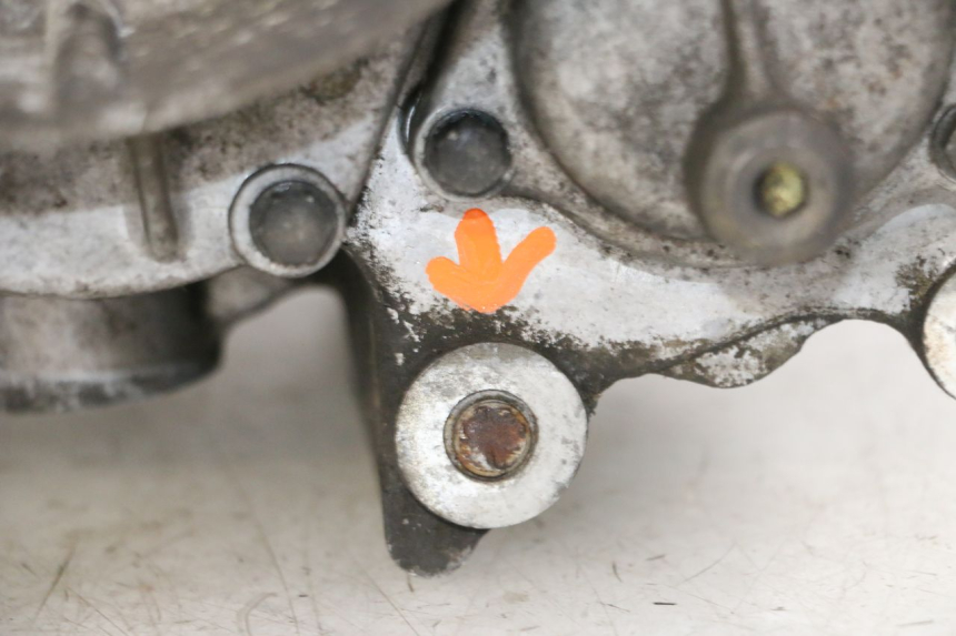 photo de CARTER BAS MOTEUR DAELIM HISTORY 125 (2001 - 2002) - Inspection visuelle