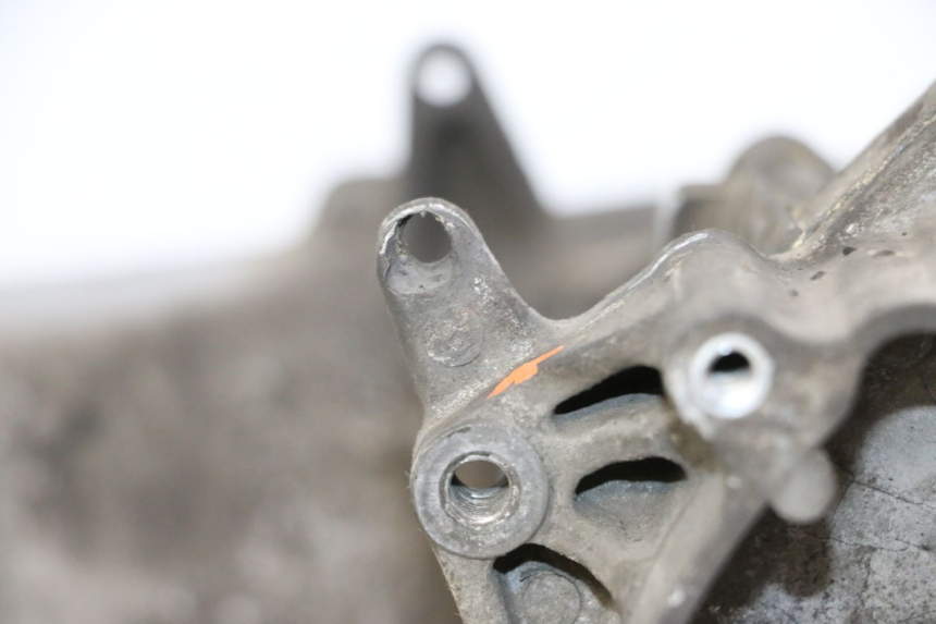 photo de CARTER BAS MOTEUR DAELIM HISTORY 125 (2001 - 2002) - Focus structure