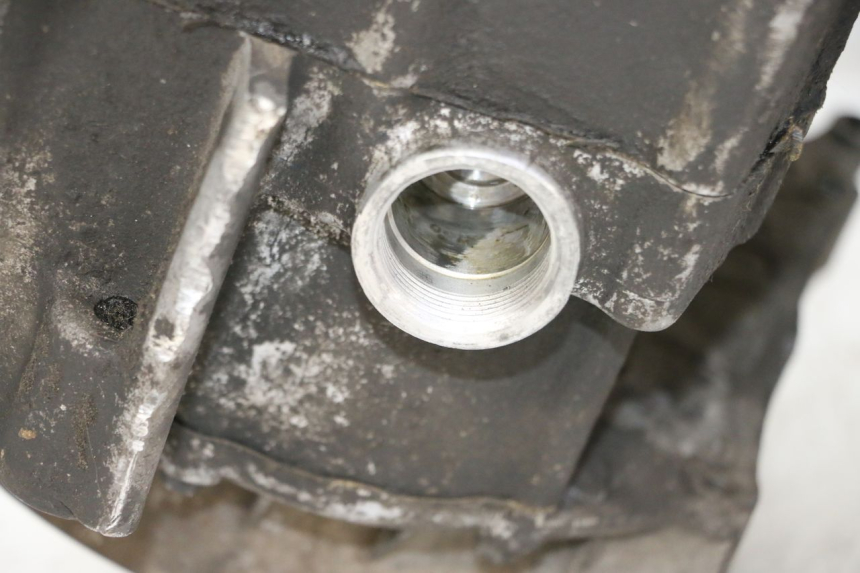 photo de CARTER BAS MOTEUR DAELIM HISTORY 125 (2001 - 2002) - Points de fixation