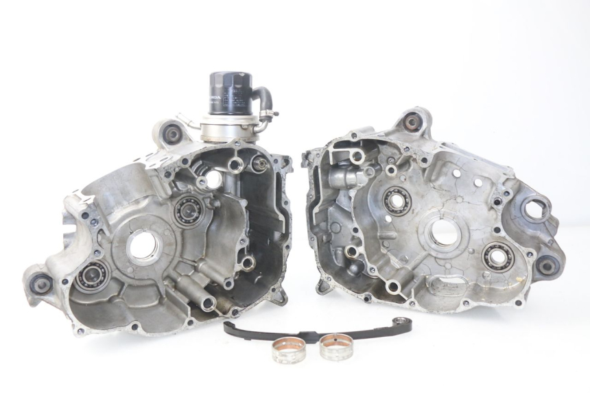 photo de CARTER BAS MOTEUR HONDA FJS SILVER WING ABS 600 (2004 - 2007) - Vue principale