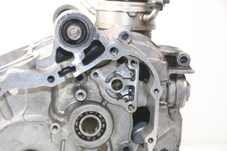 photo de CARTER BAS MOTEUR HONDA FJS SILVER WING ABS 600 (2004 - 2007) - État de surface