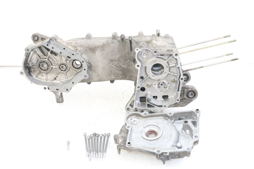 photo de CARTER BAS MOTEUR SYM JET 14 4T 50 (2018 - 2022) - Focus structure