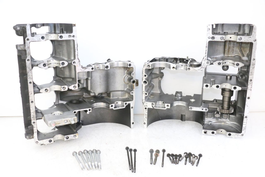 photo de CARTER BAS MOTEUR KAWASAKI GTR 1000 (1994 - 2004) - Focus structure