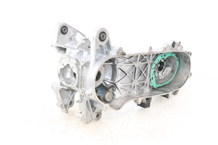 photo de CARTER BAS MOTEUR PEUGEOT KISBEE 2T 50 (2018 - 2022) - Photo complémentaire