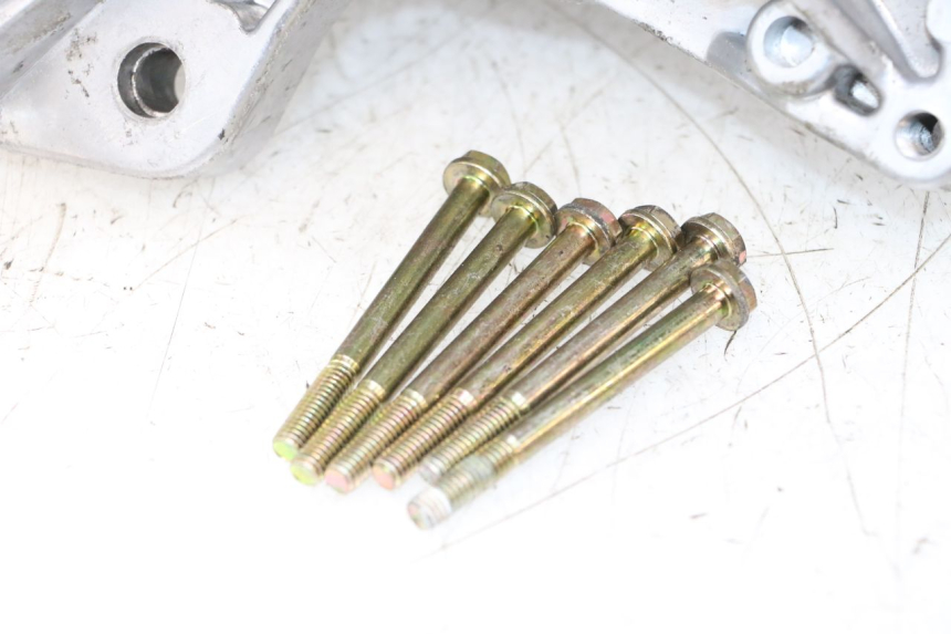 photo de CARTER BAS MOTEUR PEUGEOT KISBEE 2T 50 (2018 - 2022) - Zoom état d’usage