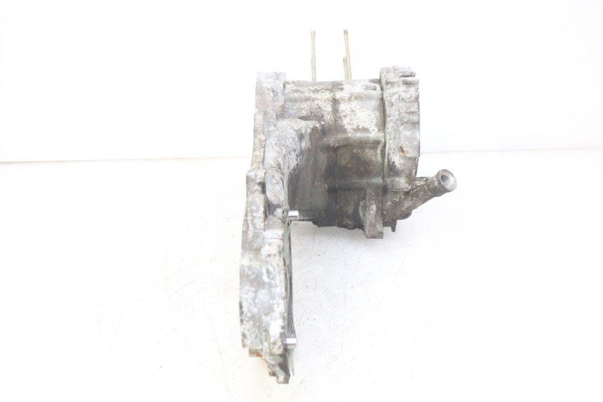 photo de CARTER BAS MOTEUR PEUGEOT KISBEE 4T 50 (2018 - 2022) - Marquages et références