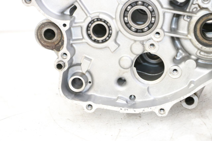 photo de CARTER BAS MOTEUR KAWASAKI KX 65 (2000 - 2019) - Zoom composants