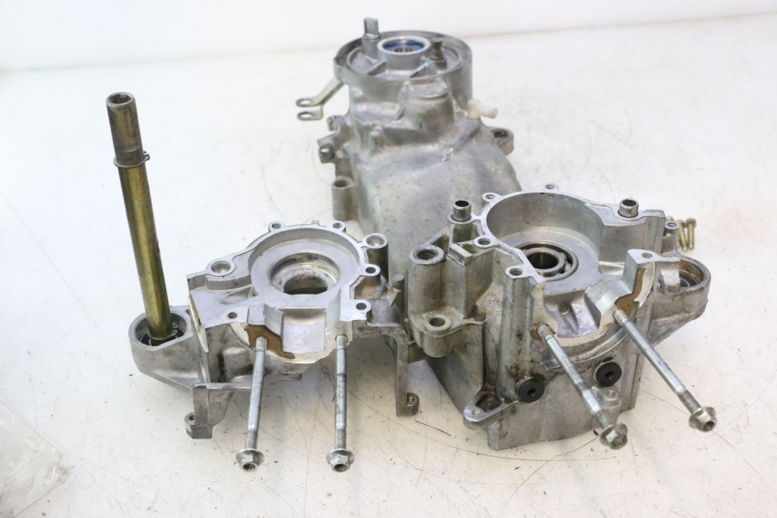 photo de CARTER BAS MOTEUR MBK MACH G AC 50 (2002 - 2014) - Focus structure