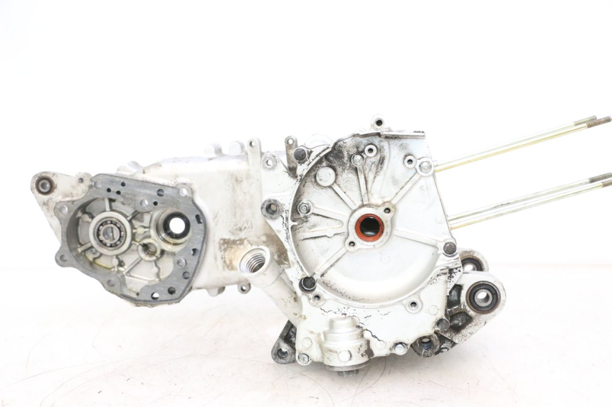 photo de CARTER BAS MOTEUR SYM MIO 50 (2005 - 2010) - Vue d’ensemble
