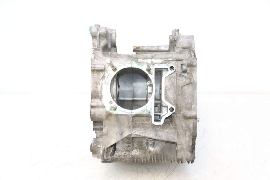 photo de CARTER BAS MOTEUR PIAGGIO MP3 LT 300 (2010 - 2016) - Vue d’ensemble