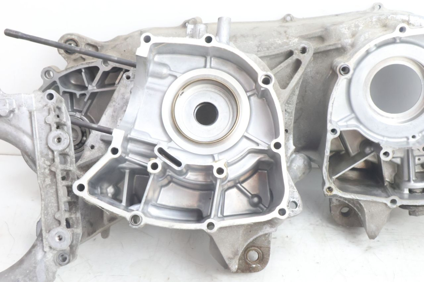 photo de CARTER BAS MOTEUR YAMAHA N-MAX NMAX 125 (2021 - 2024) - Zoom composants