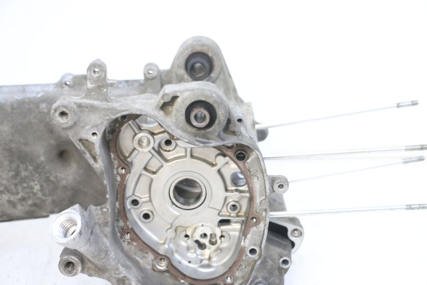 photo de CARTER BAS MOTEUR YAMAHA NEOS NEO'S 4T 50 (2008 - 2016) - État de surface