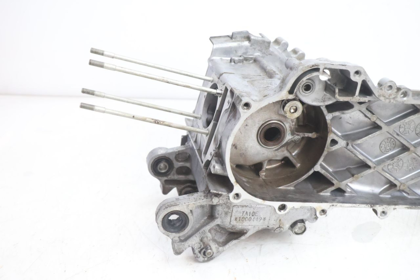 photo de CARTER BAS MOTEUR KYMCO LIKE 4T 50 (2019 - 2025) - État de surface