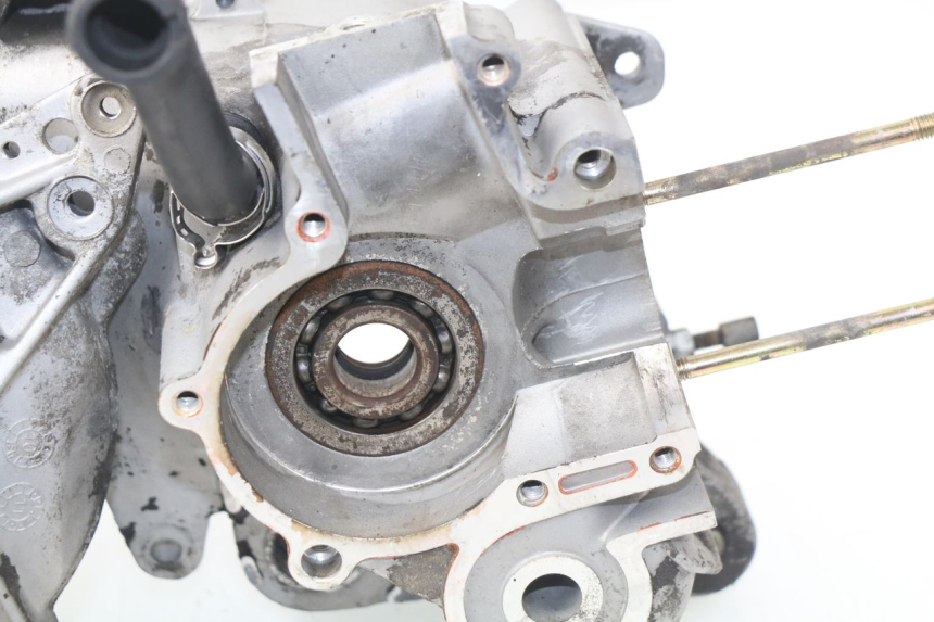 photo de CARTER BAS MOTEUR PIAGGIO NEW TYPHOON 50 (2010 - 2017) - Vue rapprochée