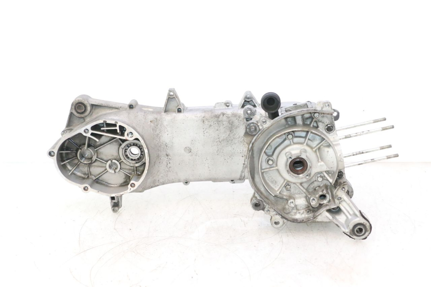 photo de CARTER BAS MOTEUR PIAGGIO NEW TYPHOON 50 (2018 - 2021) - Marquages et références