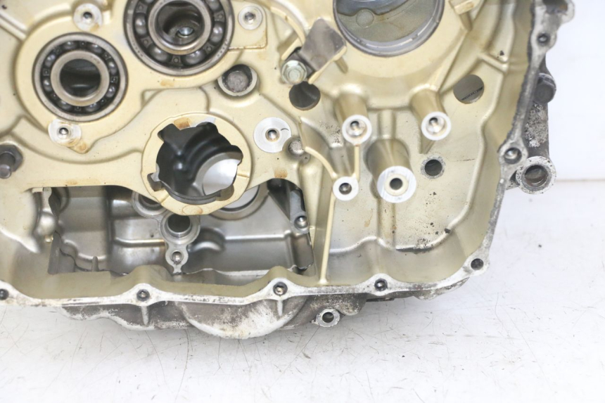 photo de CARTER BAS MOTEUR HONDA NTV DEAUVILLE ABS 700 (2007 - 2016) - Détails caractéristiques