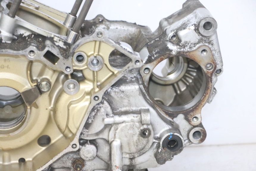 photo de CARTER BAS MOTEUR HONDA NTV DEAUVILLE ABS 700 (2007 - 2016) - Gros plan technique