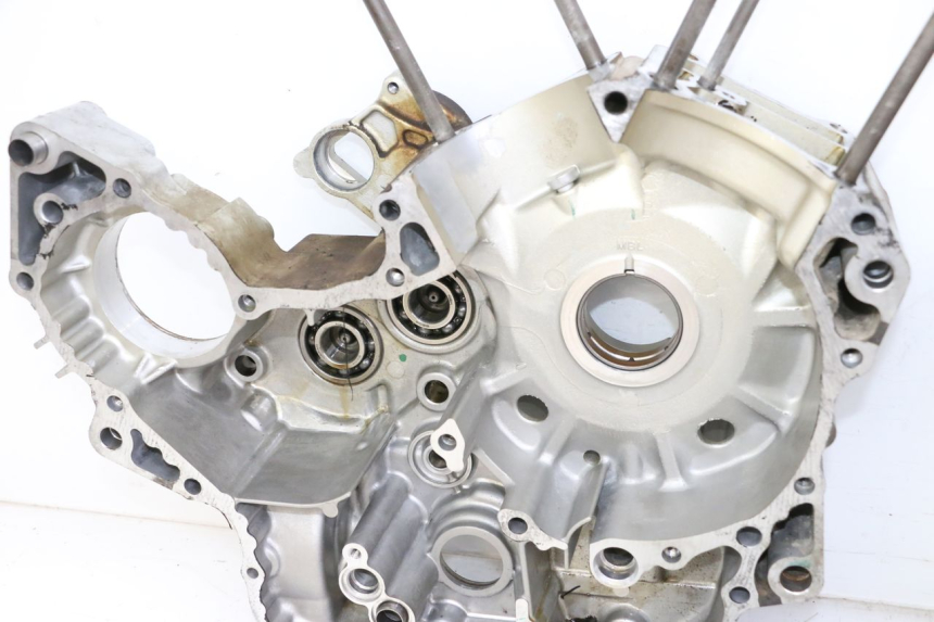 photo de CARTER BAS MOTEUR HONDA NTV DEAUVILLE 650 (2001 - 2006) - Focus structure