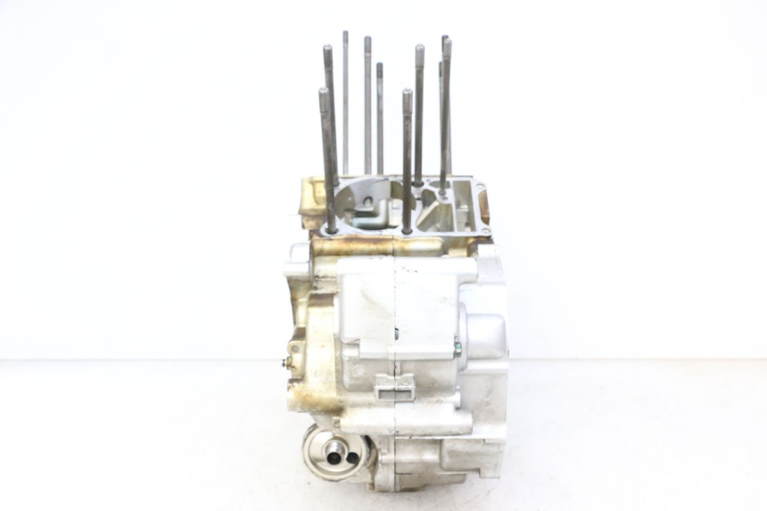 photo de CARTER BAS MOTEUR HONDA NTV DEAUVILLE 650 (2001 - 2006) - Gros plan technique