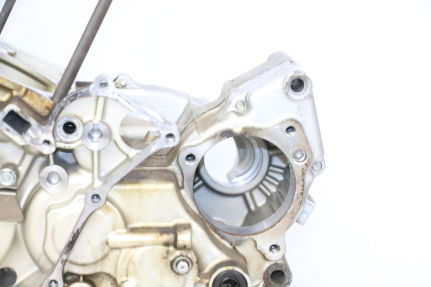 photo de CARTER BAS MOTEUR HONDA NTV DEAUVILLE 650 (2001 - 2006) - Vue d’ensemble