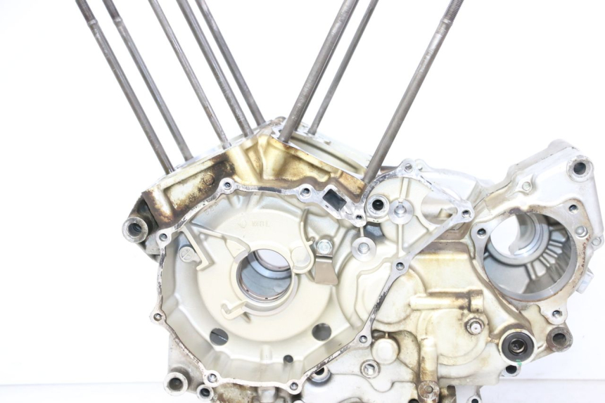 photo de CARTER BAS MOTEUR HONDA NTV DEAUVILLE 650 (2001 - 2006) - Points de fixation