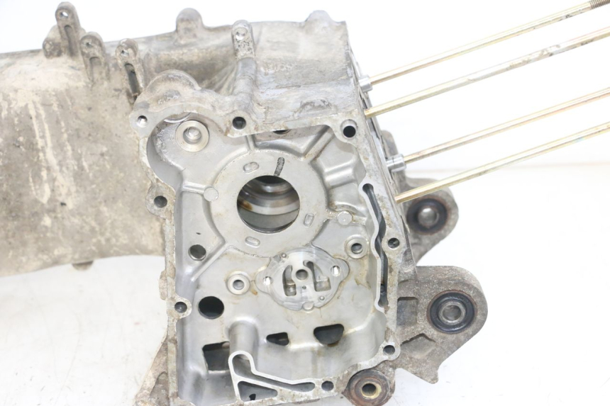 photo de CARTER BAS MOTEUR SYM ORBIT 2 4T 50 (2008 - 2017) - Vue principale