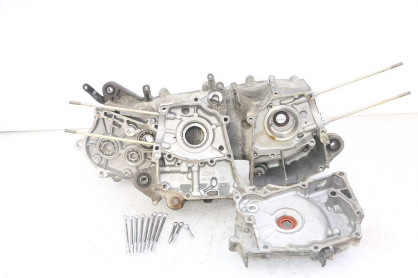 photo de CARTER BAS MOTEUR SYM ORBIT 2 4T 50 (2008 - 2017) - Points de fixation