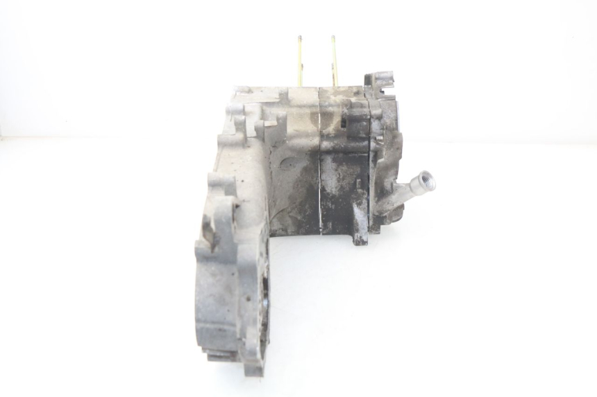 photo de CARTER BAS MOTEUR SYM ORBIT 2 50 (2008 - 2014) - Points de fixation