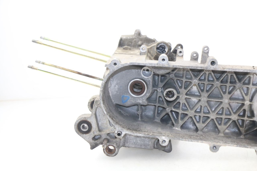 photo de CARTER BAS MOTEUR SYM ORBIT 2 50 (2008 - 2014) - État de surface