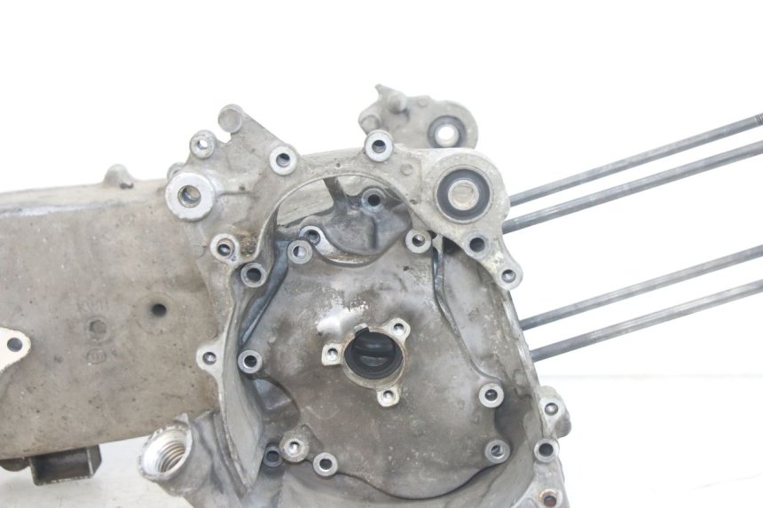 photo de CARTER BAS MOTEUR HONDA PCX (JF28) 125 (2009 - 2011) - Zoom composants