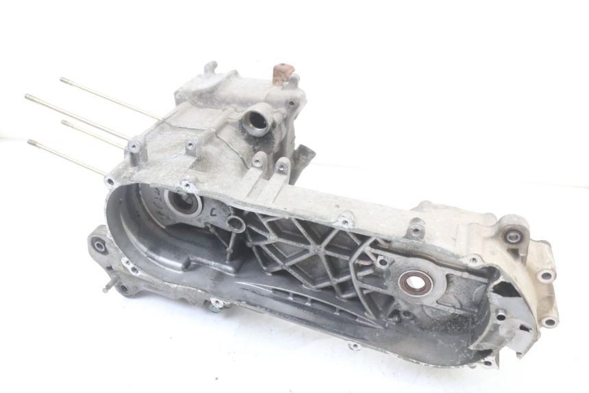 photo de CARTER BAS MOTEUR PEUGEOT BELVILLE 125 (2017 - 2021) - Vue rapprochée