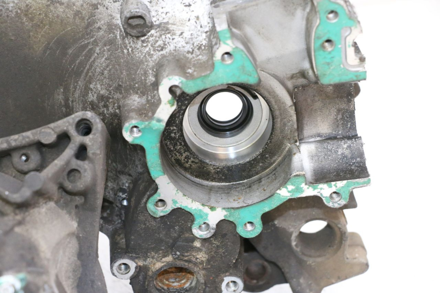 photo de CARTER BAS MOTEUR PEUGEOT LUDIX 50 (2008 - 2017) - Inspection visuelle