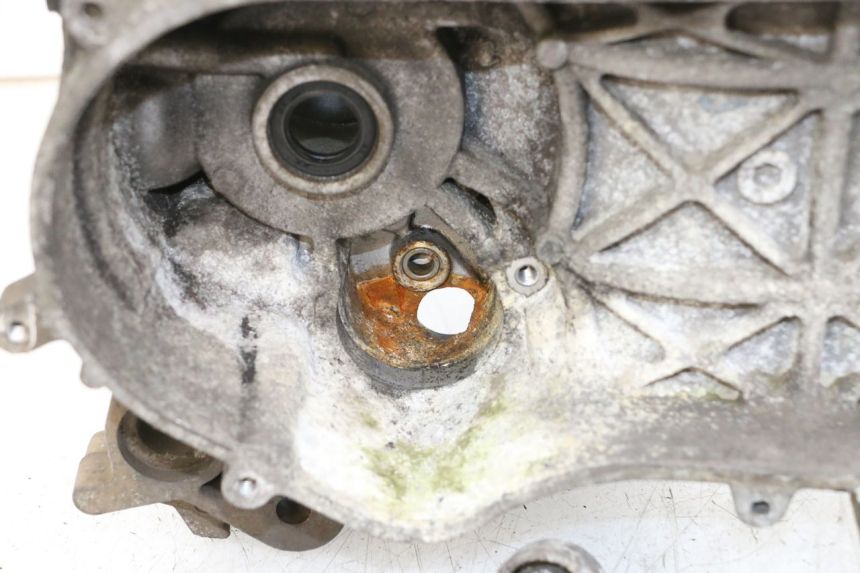 photo de CARTER BAS MOTEUR PEUGEOT LUDIX 50 (2008 - 2017) - État de surface