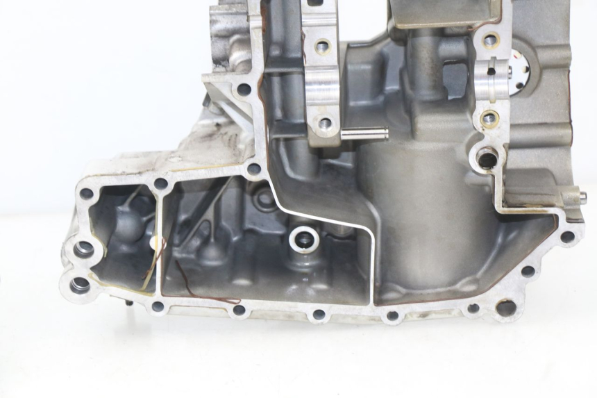 photo de CARTER BAS MOTEUR BMW R GS 1150 (1999 - 2004) - Zoom qualité