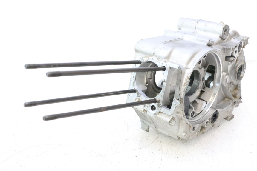 photo de CARTER BAS MOTEUR APOLLO RFZ 125 - Marquages et références