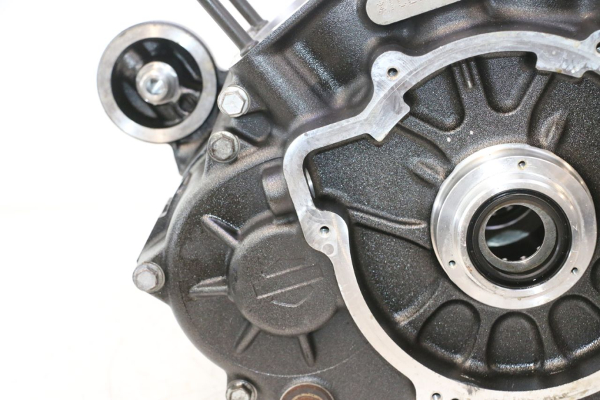 photo de CARTER BAS MOTEUR HARLEY DAVIDSON ROAD GLIDE FLTRXSE 1920 (2018 - 2022) - Pièce contrôlée