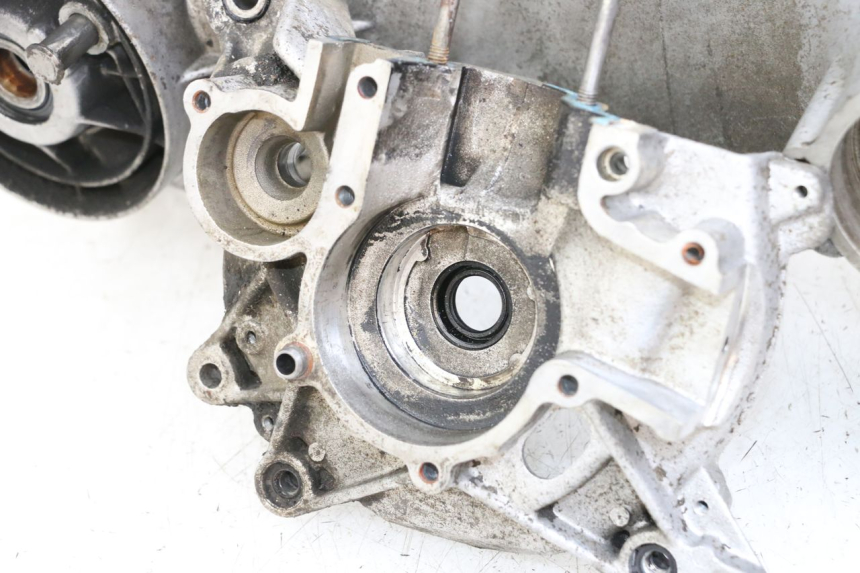 photo de CARTER BAS MOTEUR GILERA RUNNER LC 50 (1997 - 1998) - Détails caractéristiques