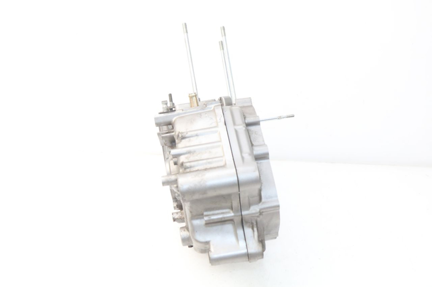 photo de CARTER BAS MOTEUR SUZUKI RV VAN VAN 125 (2003 - 2008) - Points de fixation