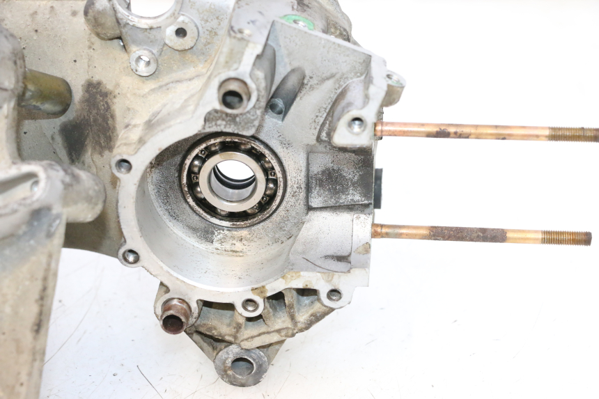 photo de CARTER BAS MOTEUR KEEWAY RY6 2T 50 (2011 - 2019) - Zoom état d’usage
