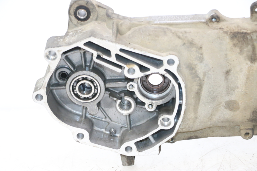 photo de CARTER BAS MOTEUR KEEWAY RY6 2T 50 (2011 - 2019) - Pièce contrôlée