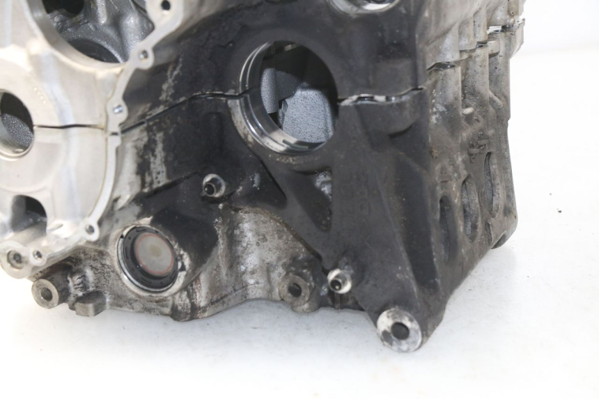 photo de CARTER BAS MOTEUR BMW S RR ABS S1000RR 1000 (2009 - 2011) - Vue d’ensemble