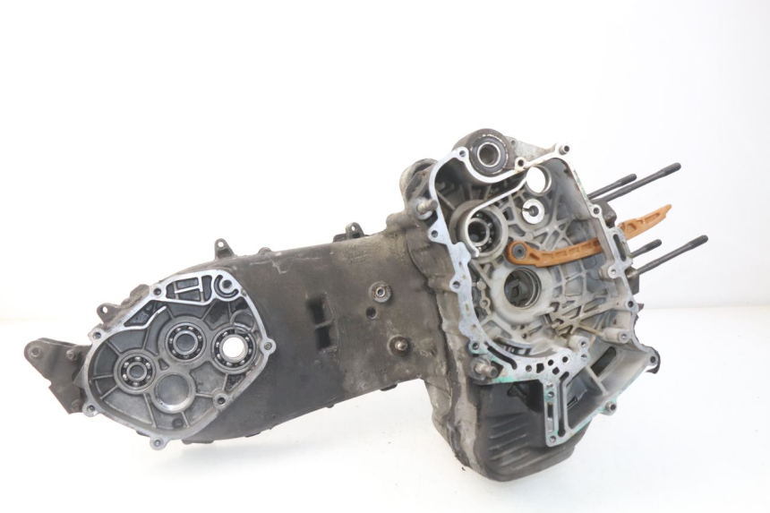 photo de CARTER BAS MOTEUR PEUGEOT SATELIS 500 (2007 - 2013) - Points de fixation