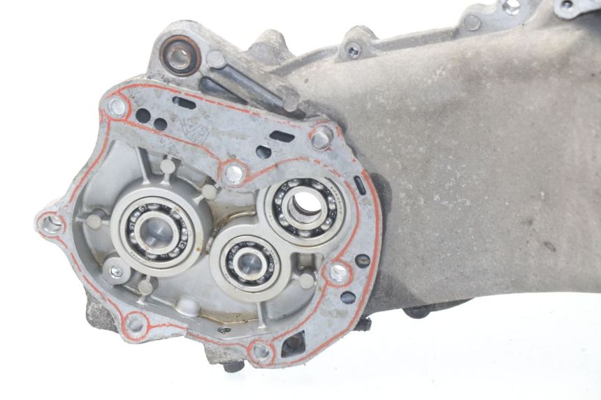 photo de CARTER BAS MOTEUR JM MOTORS SC 4T 50 (2012 - 2017) - Gros plan technique