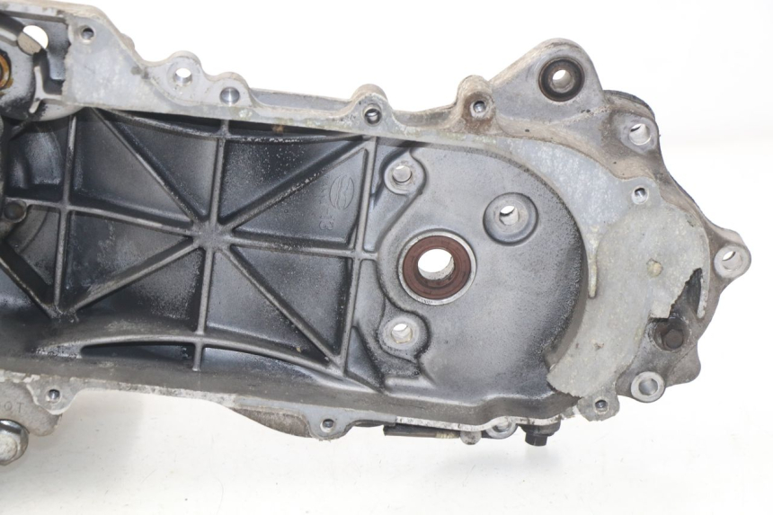 photo de CARTER BAS MOTEUR JM MOTORS SC 4T 50 (2012 - 2017) - Marquages et références