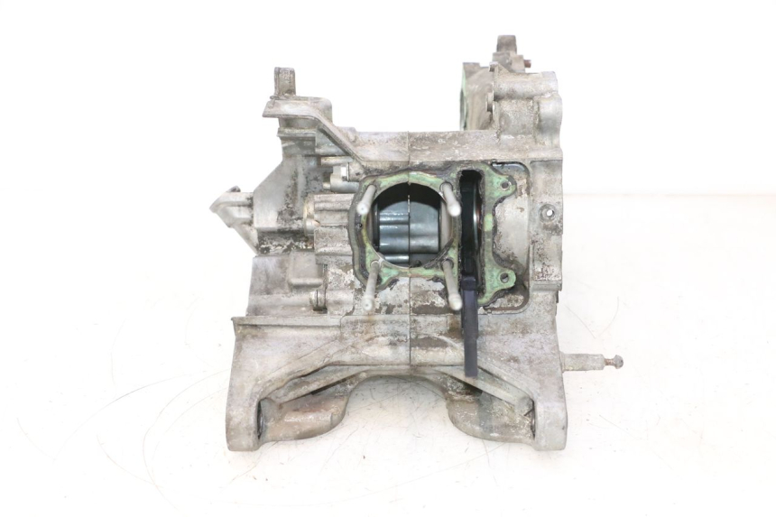photo de CARTER BAS MOTEUR HONDA SCV LEAD 100 (2003 - 2007) - Inspection visuelle